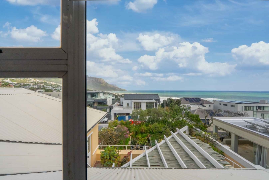 5 Bedroom Property for Sale in Camps Bay Western Cape